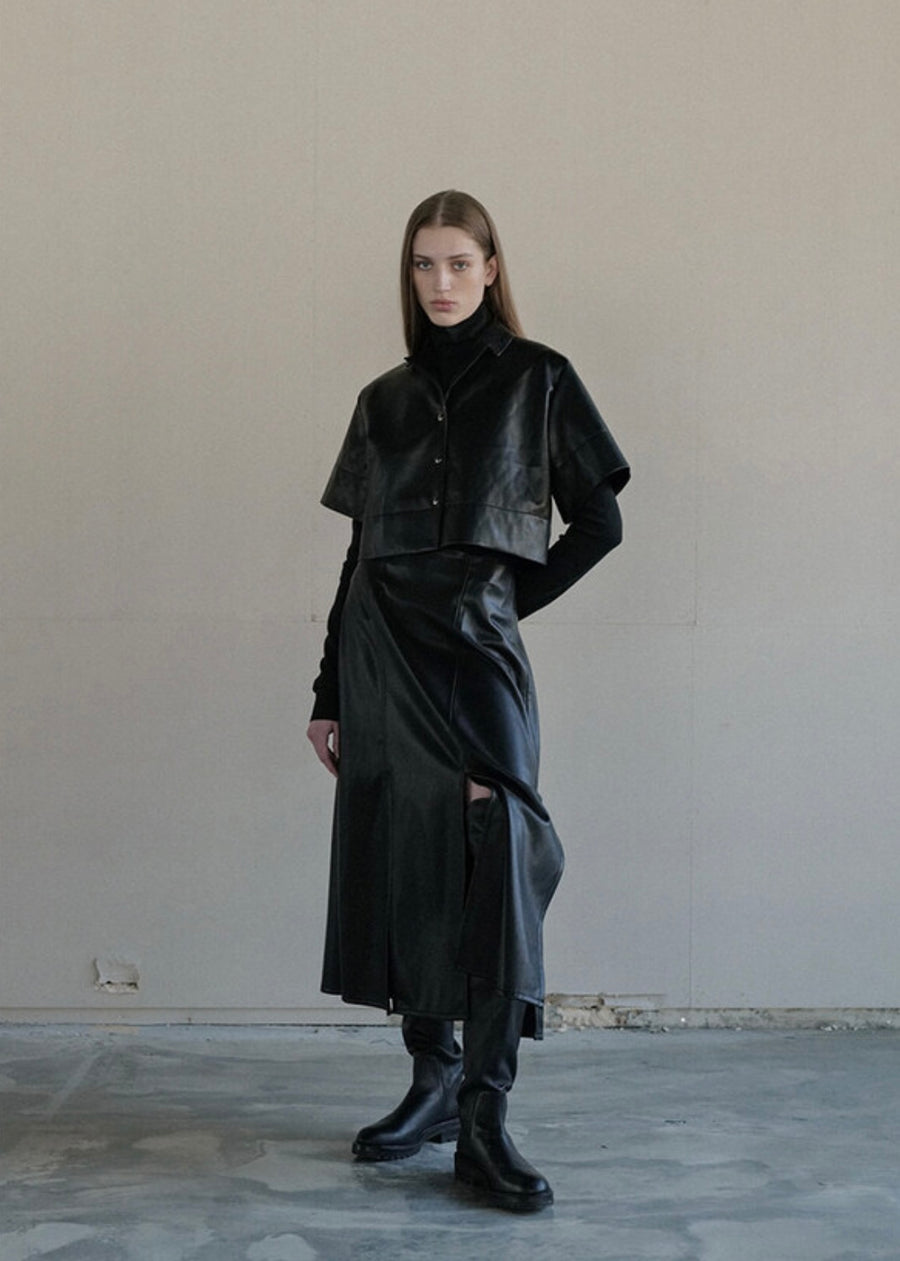 [LEHA] CROPPED ECO-LEATHER SHIRT JACKET - BLACK