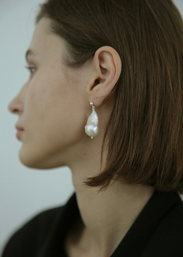 Lindre Earring