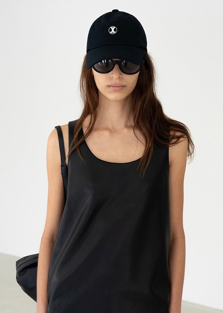 BASEBALL CAP WITH EMBROIDERED LOGO (DARK NAVY)