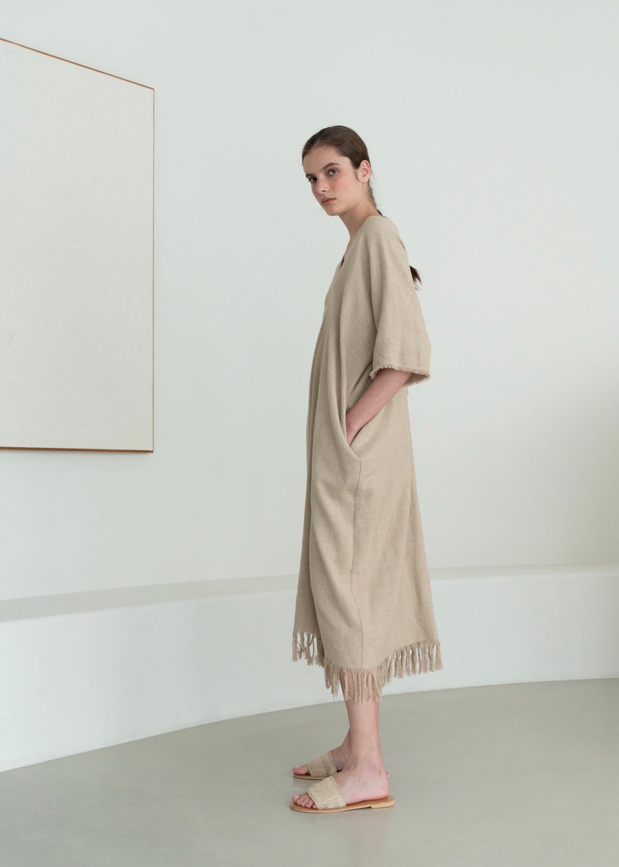 V-NECK TASSEL DRESS | MISSING YOU ALREADY