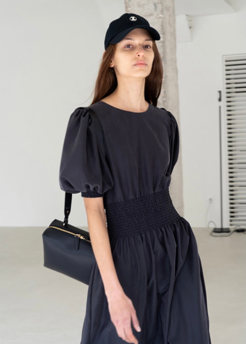 Tencel smocked midi dress (Anthracite)