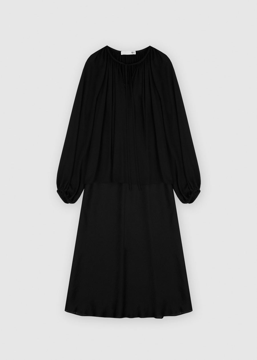 LAYERED PLEATED DRESS (BLACK) | RECTO.
