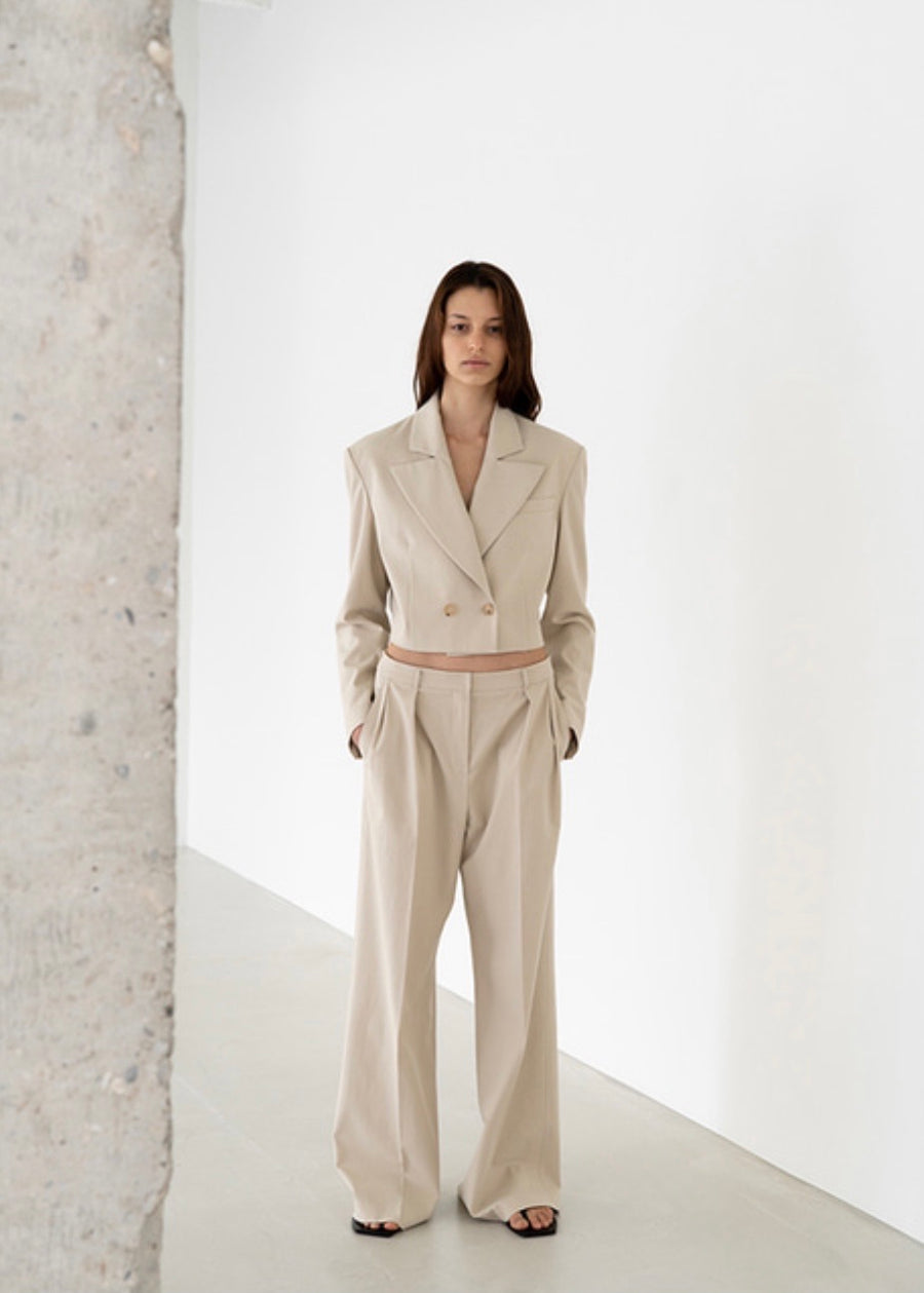 STONE CROPPED JACKET (LIGHT BEIGE) | LEHA