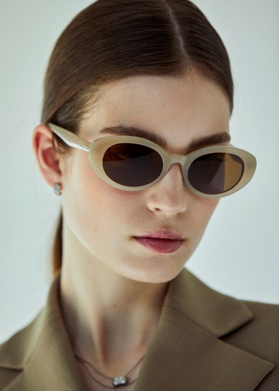 NAOMI (Beige)