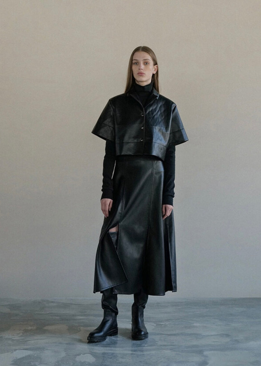 [LEHA] CROPPED ECO-LEATHER SHIRT JACKET - BLACK