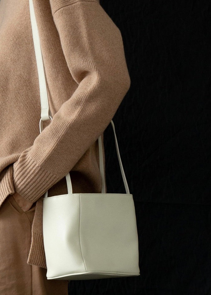 BUCKET BAG 15 | LEHA