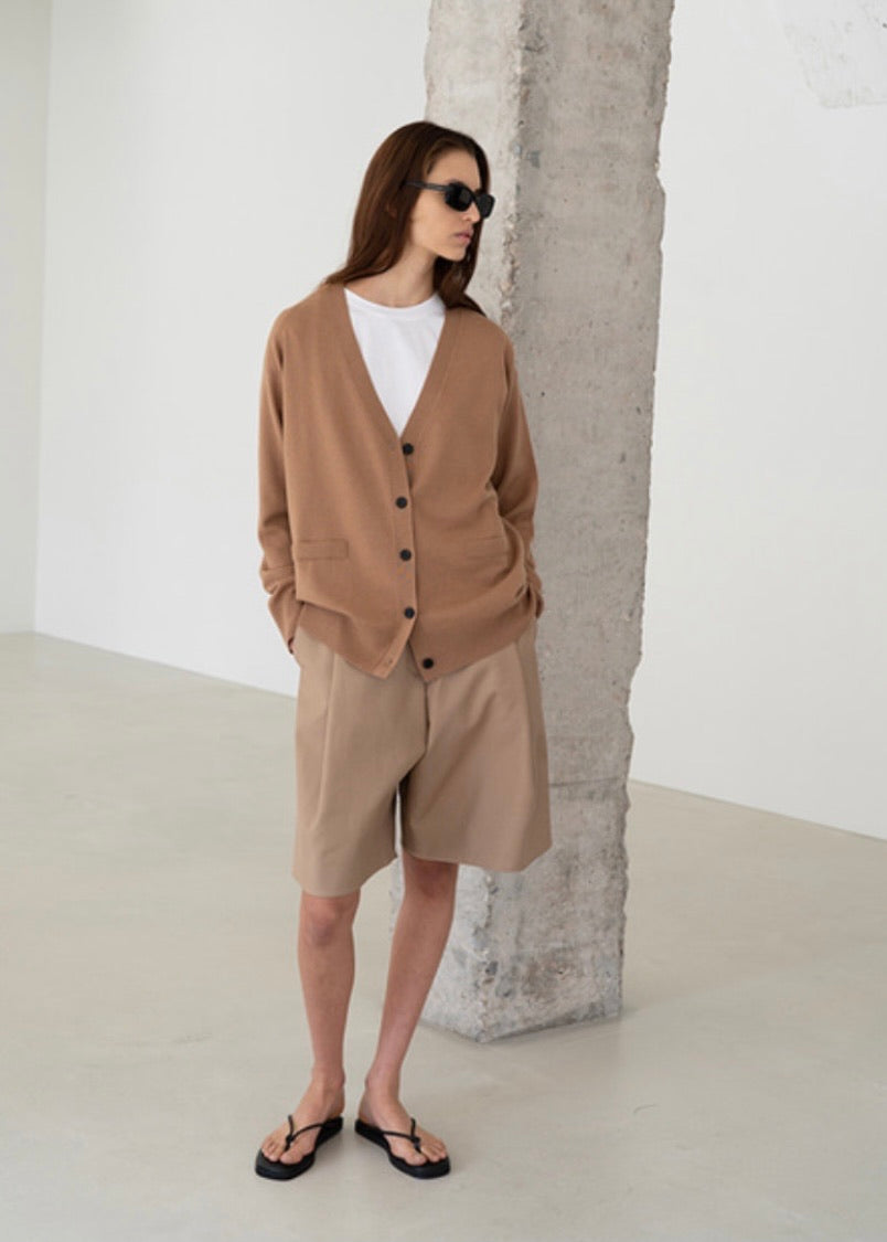 CAMEL BERMUDA PANTS | LEHA