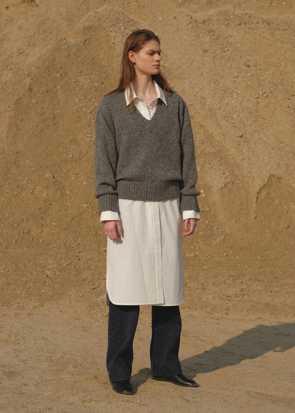 scot v-neck knit (Gray)