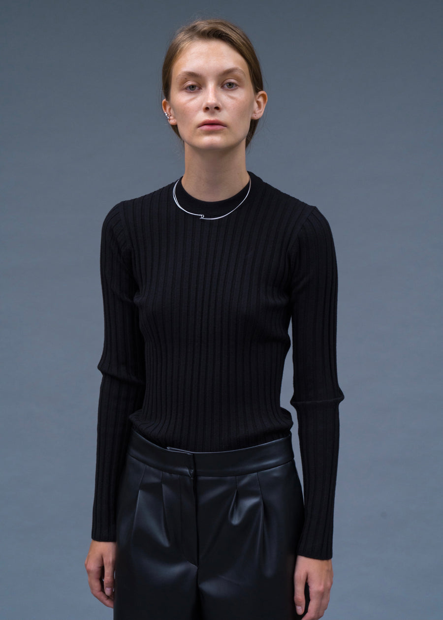 ROUND NECK KNIT | LEHA